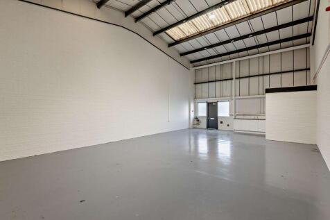 Distribution Warehouse to rent Image 4