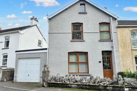 WhatsApp Image 2025-09-30 at 12.24.42.jpg