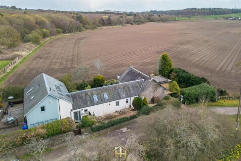 ROWAN COTTAGE AUCHTERHOUSE DUNDEE DD3 0QN 130426 E