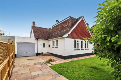 Haywards Heath, RH16 - property photo