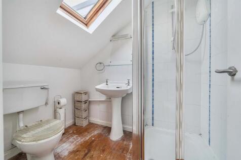 Shower room.jpg