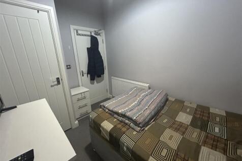 Room3.jpg