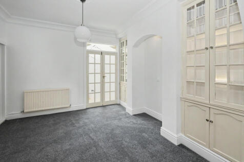 Frances Street, Cheadle photo 3