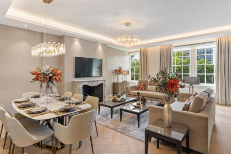 London, NW8 - property photo