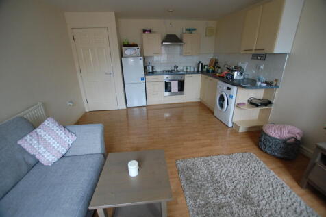 228 Swinton Hall Road Swinton Manchester Greater Manchester photo 4