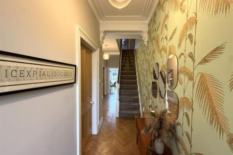 Entrance Hall.JPG