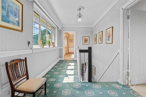 Rhiwbina Hill, Hern Crabtree (40).jpg