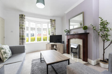 Milburn Crescent, Norton, Stockton-on-tees photo 3