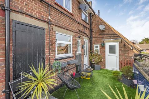 Staines-upon-thames[11], TW18 - property photo