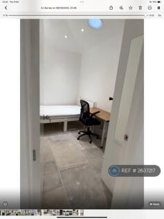 Bedroom 2 With Fitted Wardrobe/Wardrobe/Desk