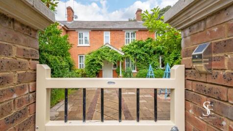 Gate to Front Courtyard