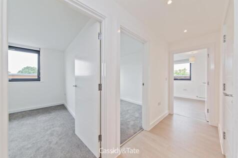 38 Somerville Court-23.jpg