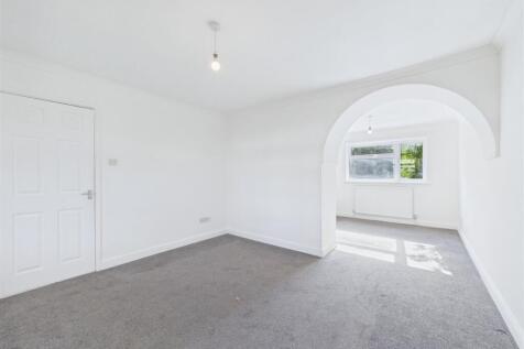 Pentland Road, Dronfield Woodhouse, Dronfield photo 5