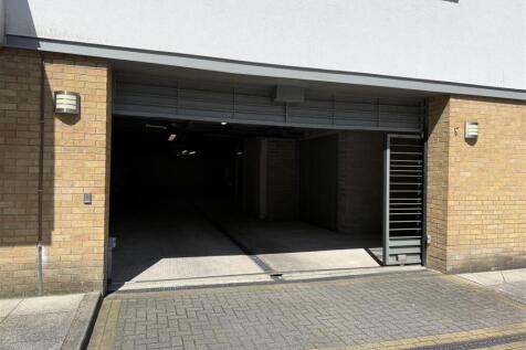 Palmeria Avenue, Hove photo 5