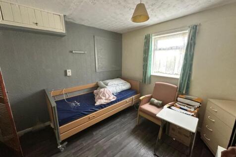 WhatsApp Image 2025-07-21 at 10.59.44_c80db395.jpg