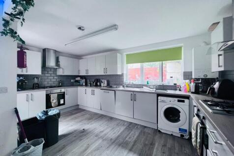 Lenton Boulevard, Nottingham photo 4