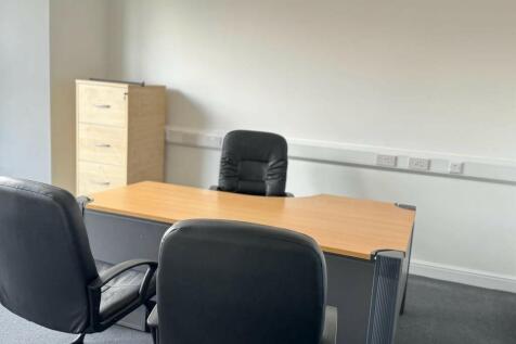 Office to rent Image 4