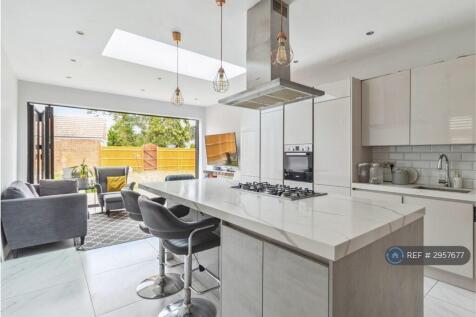 Hillview Road, Pinner, HA5 photo 3