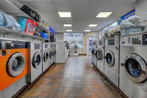laundrette  20 leigh rd leigh-5.jpg