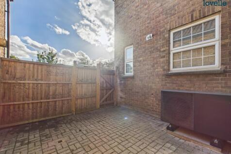 Front Street, Normanby By Spital, LN8 photo 4