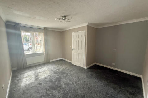 Easter Wood Close, Bransholme, Hull, North Humberside, HU7 photo 5