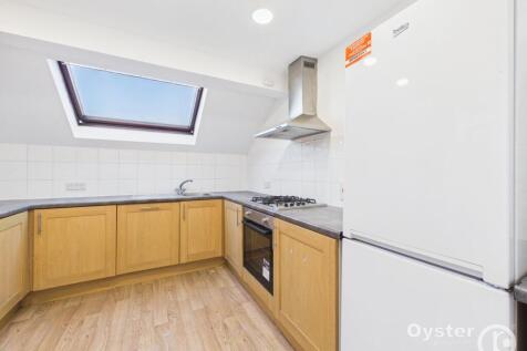 Crossbrook Street, Cheshunt, EN8 photo 4