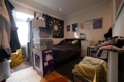 Call 02920 454555 to secure your viewing_3
