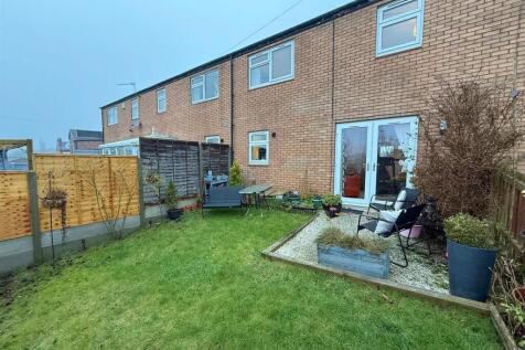 Leeds, LS6 - property photo