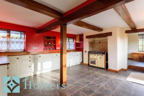 Old Toll House, Dolfor-13.jpg