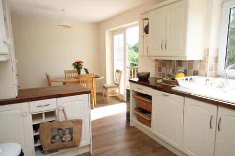 Kitchen-2-(Copy).jpg