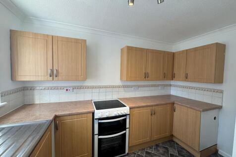 Campion Drive, Taunton, TA1 photo 2
