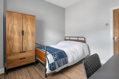 C, 11 Larkdale Rd-Hi-8.jpg