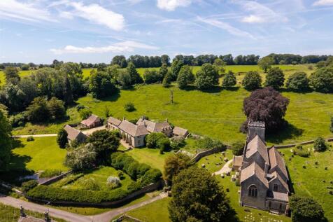 115 - Chedworth Manor - GL54 4AA - Web.jpg