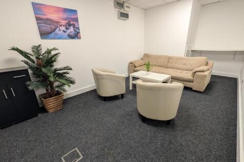 Serviced Office to rent Image 6