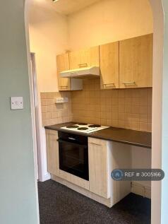 Rosegrove Lane, Burnley, BB12 photo 4