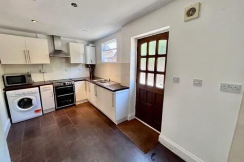 Broadbank, Louth photo 4