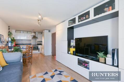 LAVAEL HOUSE, 701- (3).jpg