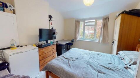 Welby Avenue, Lenton, Nottingham, NG7 1QL photo 4