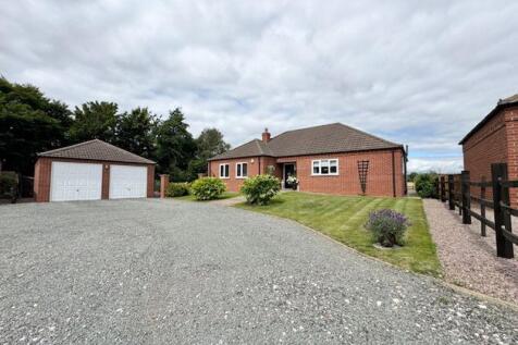 Wide angle front and garden