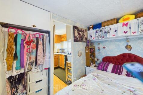 CAM01392G0-PR0094-ST