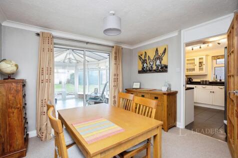 Norton Crescent, Tonbridge, Kent, TN10 photo 4