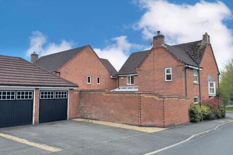 18 Middlefield Close, Allestree, Derby photo 4