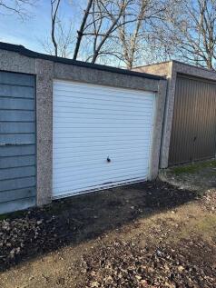 Garage 3.jpg