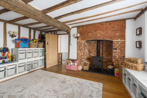 Lounge / Children's Playroom