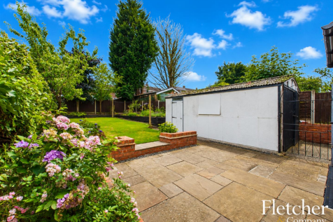 Ladywood Road, Kirk Hallam, Derbyshire, DE7 4NS photo 3