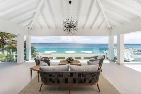 Blue Oyster | Beachfront Villa