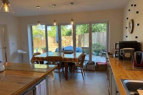 Vine Lane, Wrecclesham photo 4