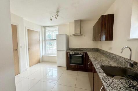 1-bed flat on Cranmer Street, Nottingham, Nottinghamshire, NG3 4GH, £825/mo