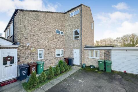 Corby, NN18 - property photo