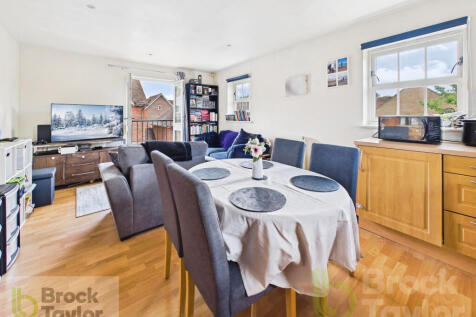 Kitchen-lounge